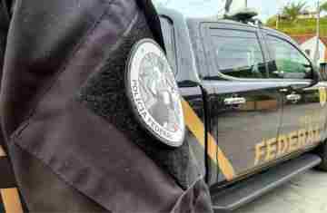  PF apreende mais de duas toneladas de maconha prensada no Paraná 